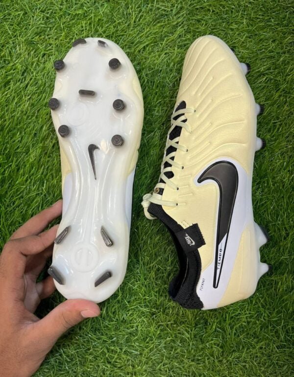 Nike Tiempo Football Boots Man