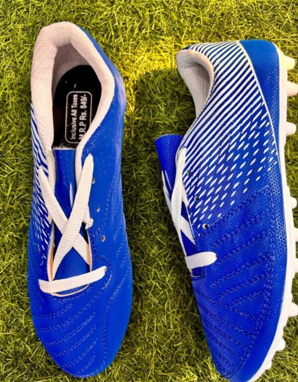 Kipsta FG football boots