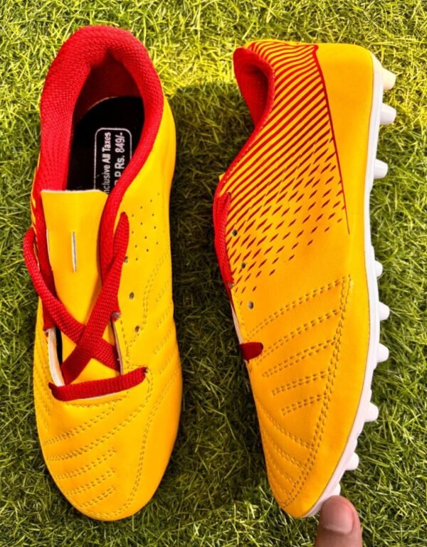 kipsta football shoes Yellow