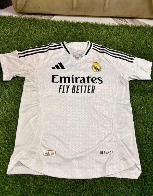 Official Real Madrid Fly Emirates Player Version