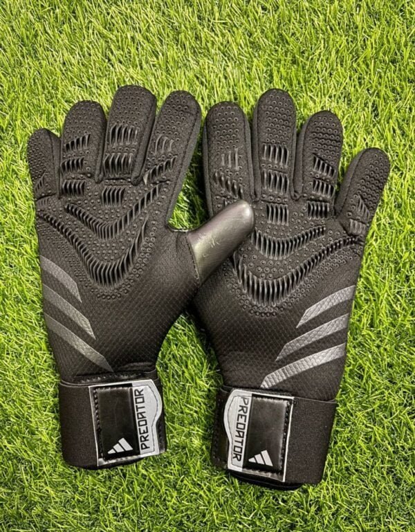 Top-Rated Adidas Predator Pro Goalkeeper Gloves