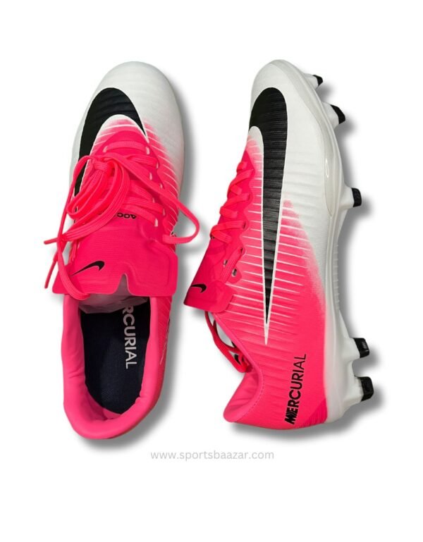 Nike Mercurial Vapor XI SG-Pro Football Boots - Elite Soft Ground Traction