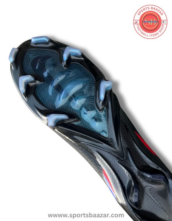 Nike Mercurial Vapor 16 FG Football Boots – Low-Top Black Design