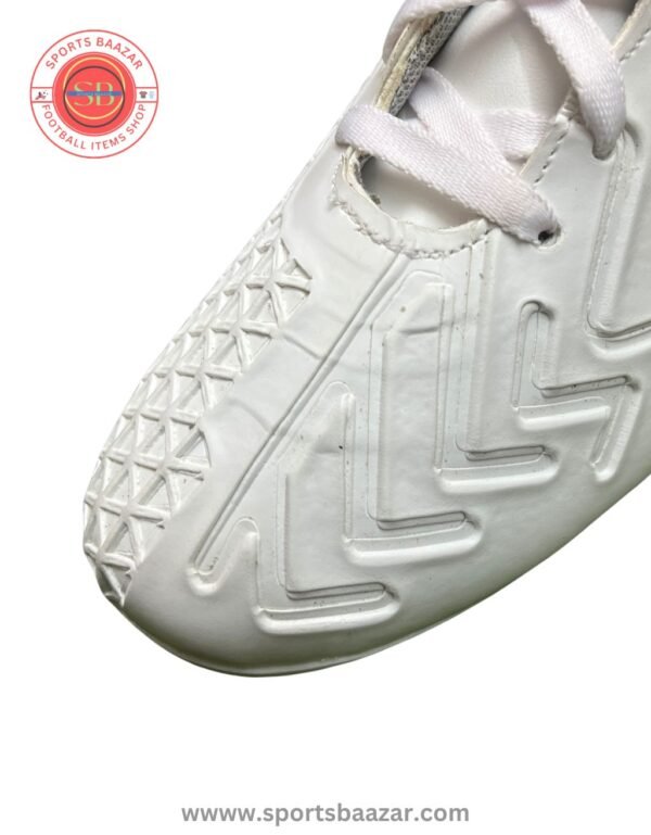 Puks Ultimate White Football Shoes – Durable PU Upper with Lace-Up Closure