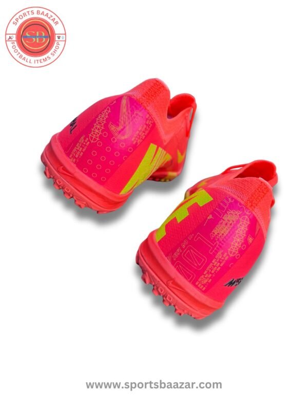 Nike Air Zoom Mercurial Vapor 16 Elite Turbo Turf Boots – Speed-Focused Performance